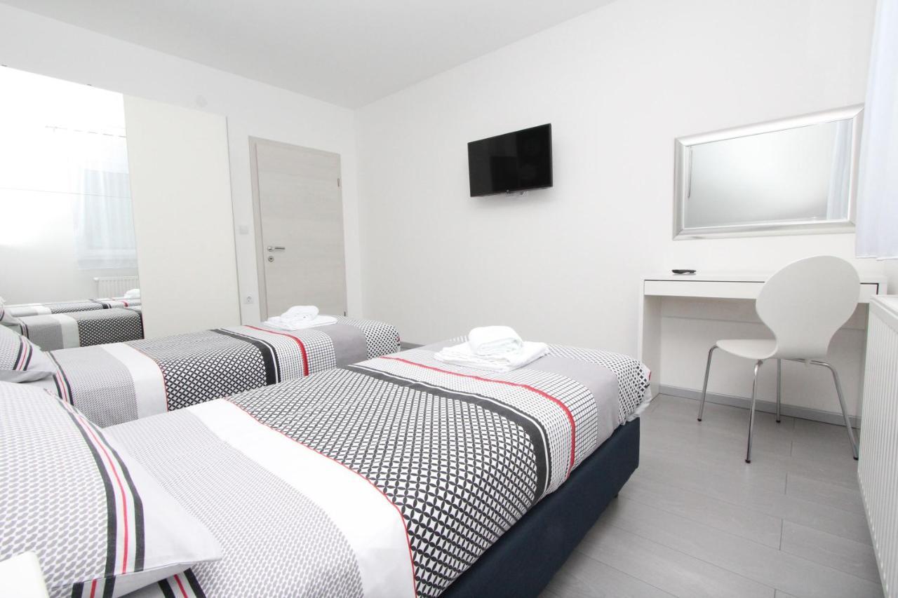 Apartment Karlo 1 Rovinj Bagian luar foto