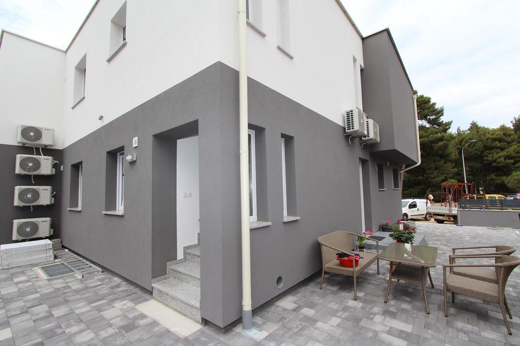 Apartment Karlo 1 Rovinj Bagian luar foto