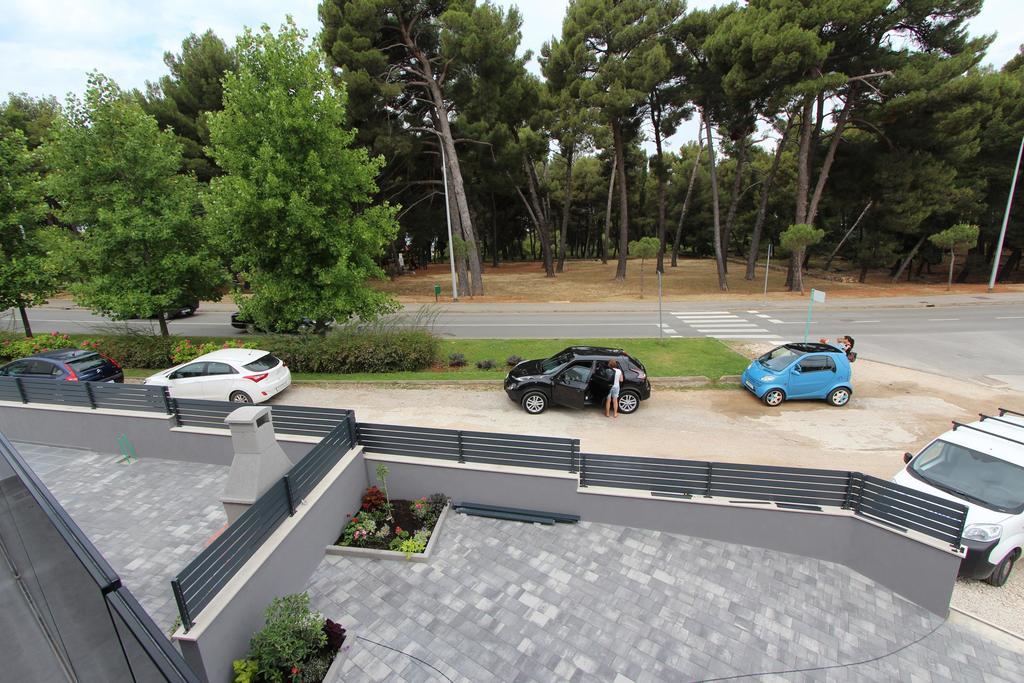 Apartment Karlo 1 Rovinj Bagian luar foto