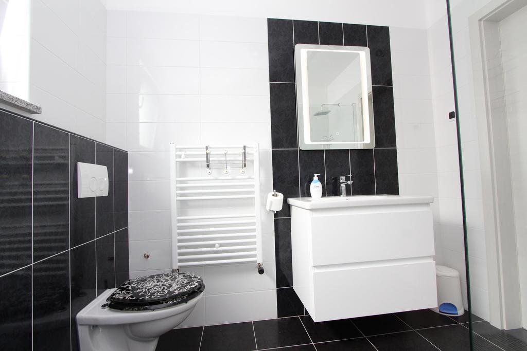 Apartment Karlo 1 Rovinj Bagian luar foto